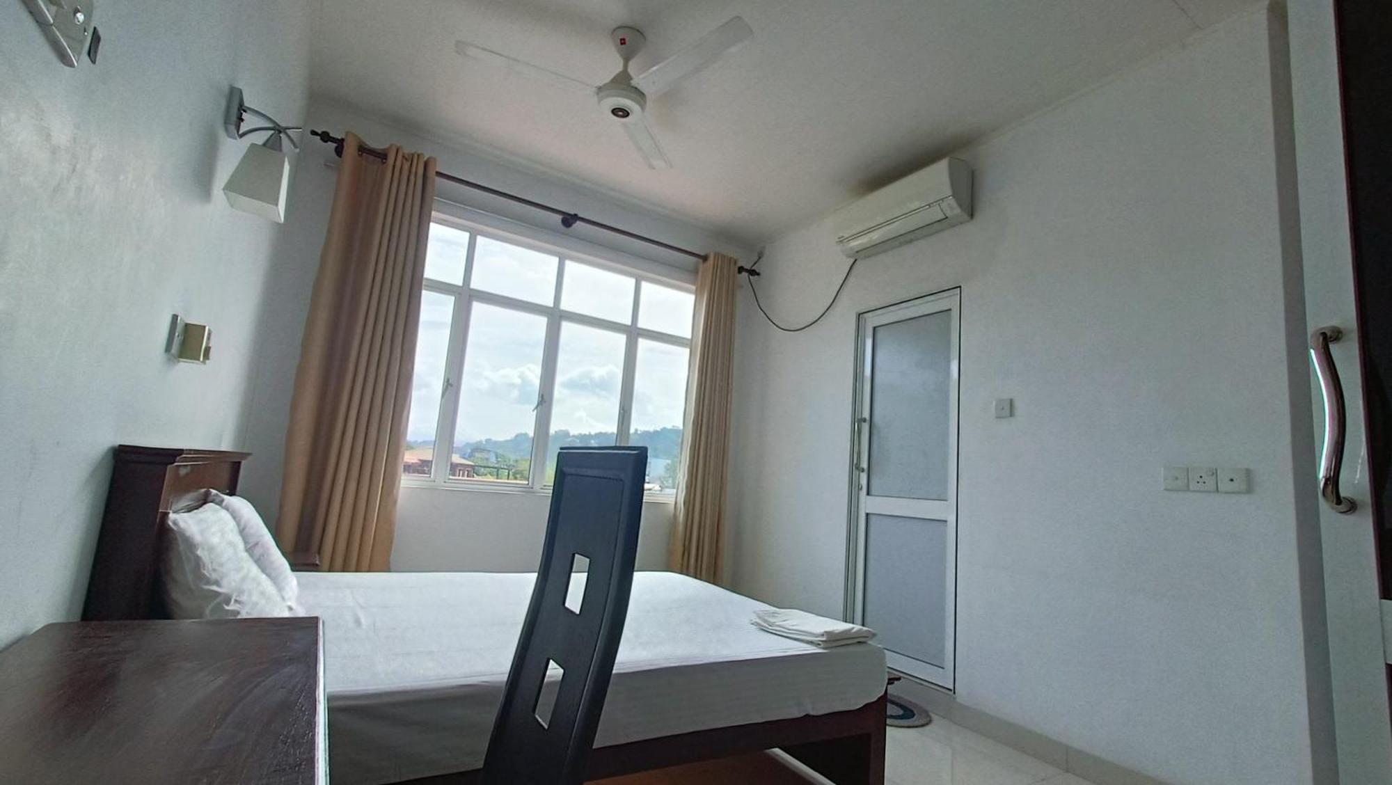 Smile Hub Kandy -Youth Hostel- Habitación foto